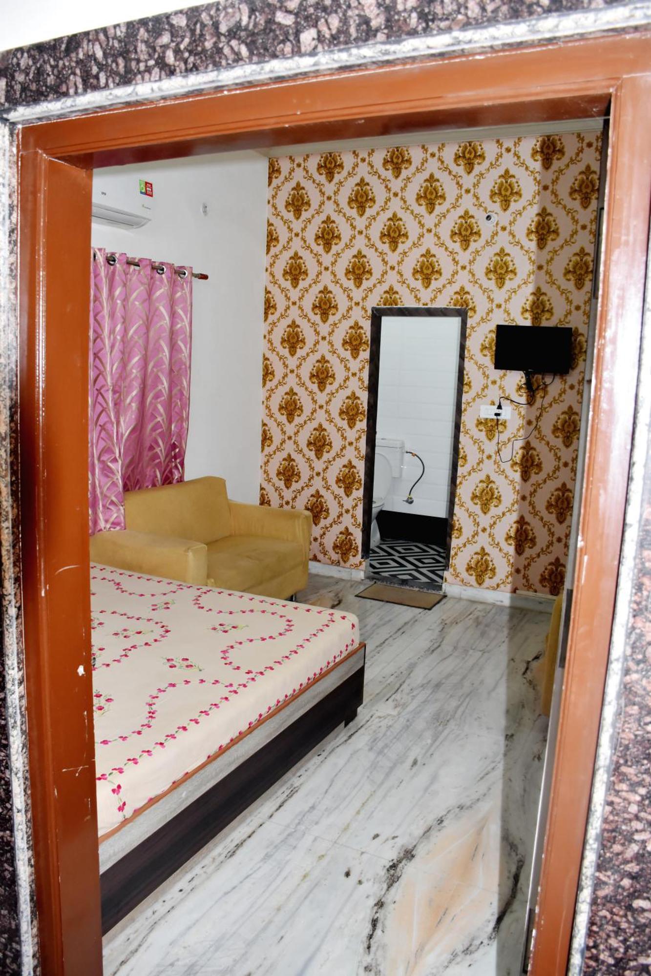 Ramaya Home Stay Varanasi Exterior photo
