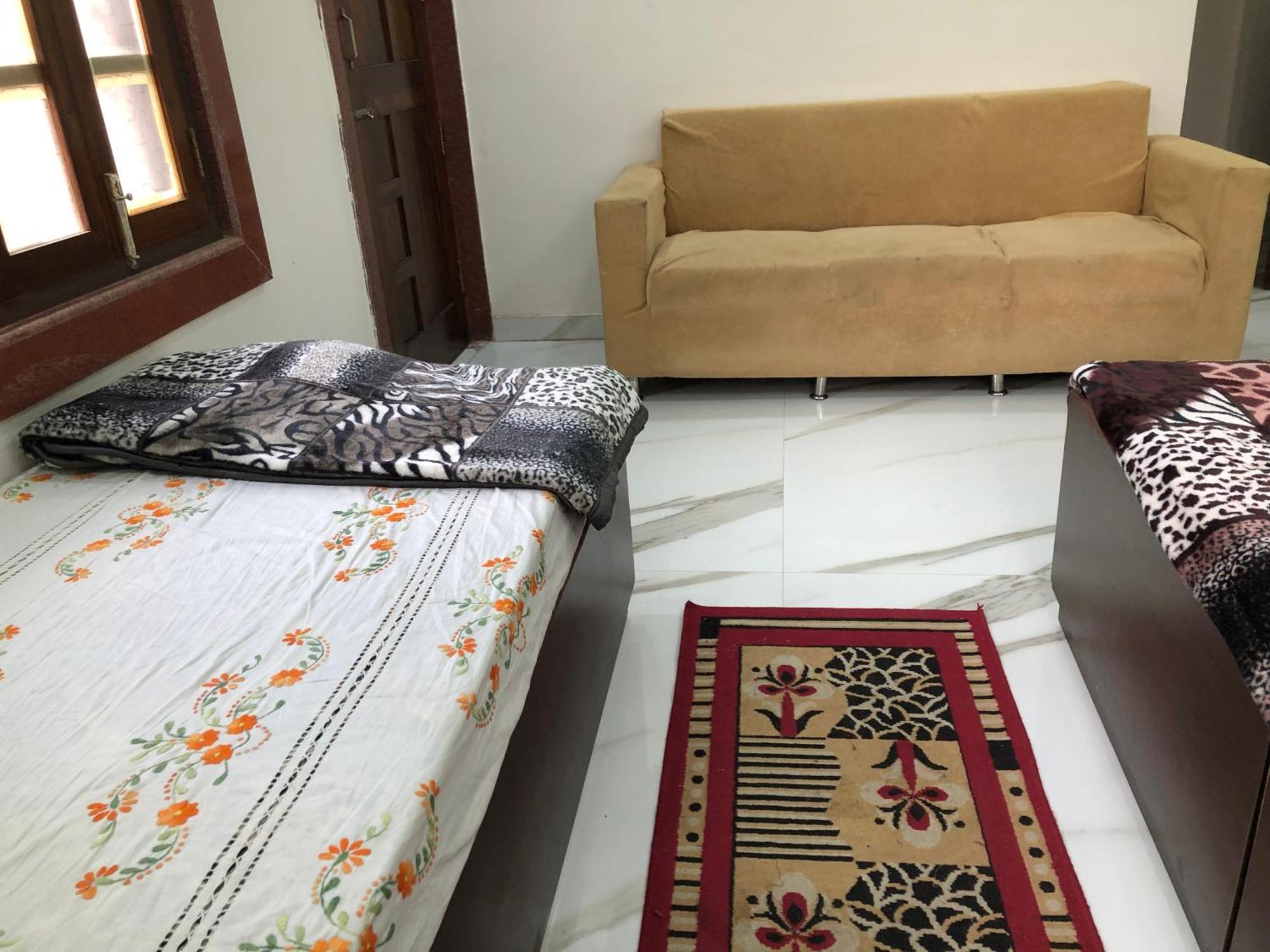 Ramaya Home Stay Varanasi Exterior photo
